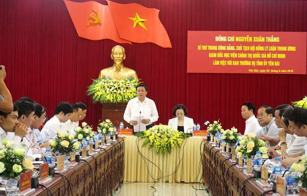 Bí thư Trung ương Đảng, Chủ tịch Hội đồng lý luận Trung ương Nguyễn Xuân Thắng làm việc tại Yên Bái