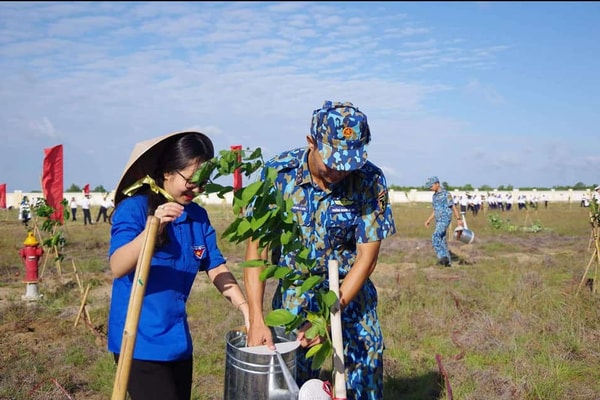 Vùng 2 Hải quân phát động “Tết trồng cây nhớ ơn Bác Hồ”