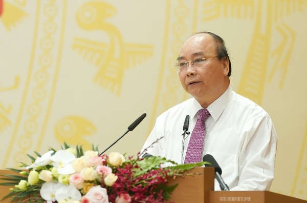 Thủ tướng chủ trì họp Chính phủ trực tuyến với các địa phương