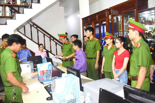 Thừa Thiên Huế: Doanh nghiệp mua bán hóa đơn nhằm hợp thức hóa cát lậu “khủng”