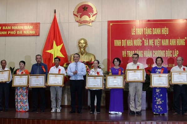 Đà Nẵng: Truy tặng danh hiệu “Bà mẹ Việt Nam anh hùng” và trao tặng Huân chương Độc lập