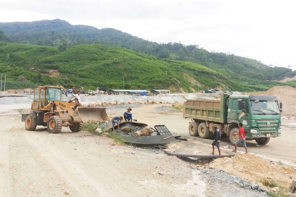 Thừa Thiên Huế: Thủy điện Sông Bồ khai thác cát, sỏi trái phép