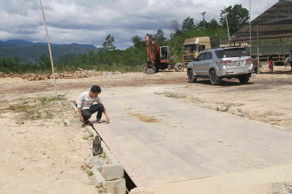 Vụ trạm cân trái phép tại A Lưới: UBND tỉnh Thừa Thiên Huế vào cuộc, trạm vẫn hoạt động