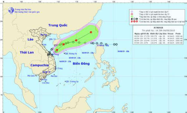 Tin mới nhất áp thấp nhiệt đới gần bờ: Cách đất liền Quảng Trị - Quảng Ngãi 200km