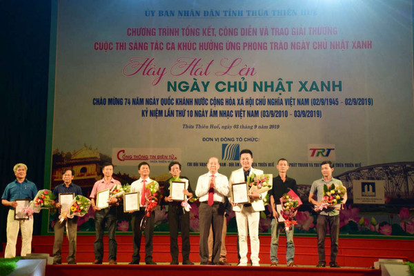 Thừa Thiên Huế trao giải cuộc thi sáng tác ca khúc hưởng ứng phong trào “Ngày Chủ nhật xanh”