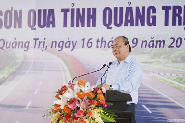 Thủ tướng dự khởi công dự án thành phần đầu tiên của tuyến cao tốc Bắc - Nam