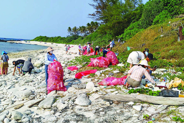 Kỳ vọng loại bỏ hoàn toàn rác thải nhựa ra biển