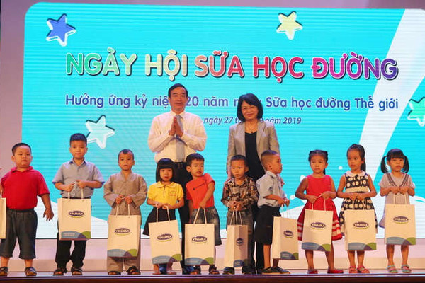 Tưng bừng Ngày hội Sữa học đường Đà Nẵng