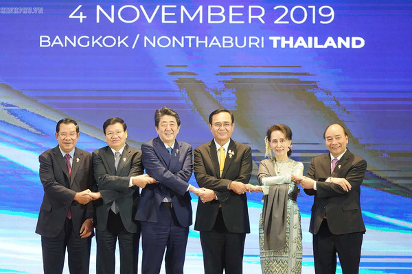 Thủ tướng dự Hội nghị Cấp cao Mekong–Nhật Bản