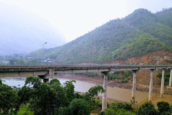 Thanh Hóa: Đầu tư nhiều cơ sở hạ tầng ở các huyện miền núi