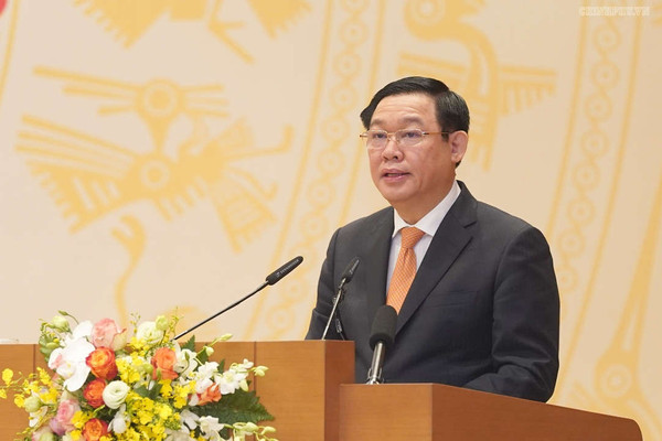Phó Thủ tướng Vương Đình Huệ: Nhiều doanh nghiệp nhà nước chậm đổi mới, ngại đổi mới