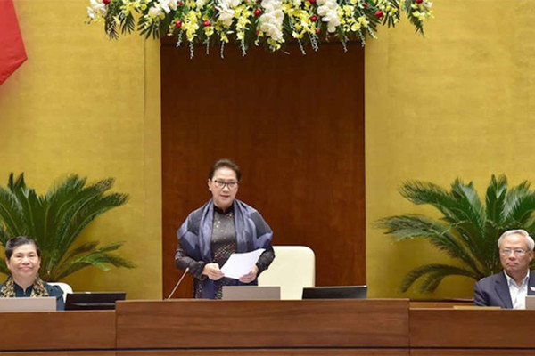 Phần trả lời của Bộ trưởng Nguyễn Mạnh Hùng ngắn gọn, rõ ràng, cầu thị