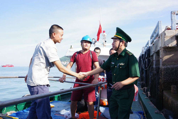 Kịp thời cứu nạn tàu Yong Shun quốc tịch Trung Quốc bị cháy trên biển Vũng Tàu