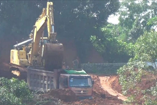 Nghi Lộc, Nghệ An: Cần xử lý nghiêm hành vi khai thác đất trái phép