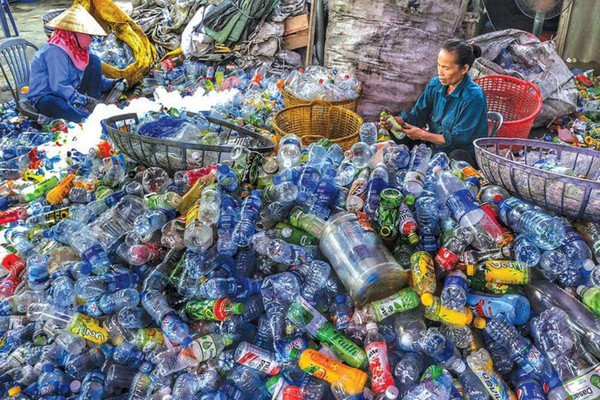 Hà Nội “đồng bộ” chính sách phòng chống chất thải nhựa