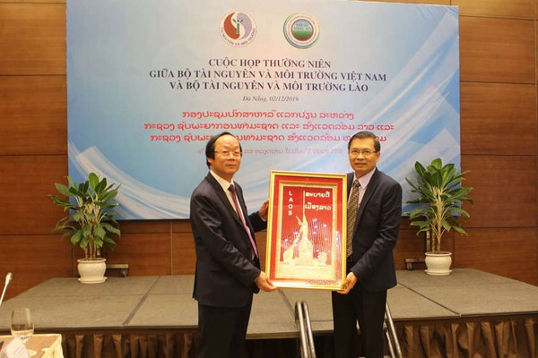 Cuộc họp thường niên giữa Bộ Tài nguyên và Môi trường hai nước Việt Nam - Lào