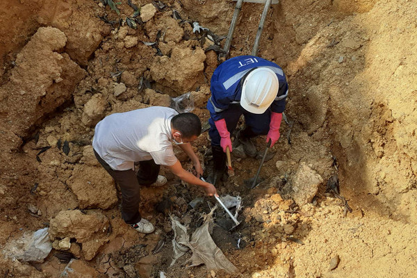 Xác định chủ mưu vụ chôn trộm chất thải nguy hại tại Sóc Sơn