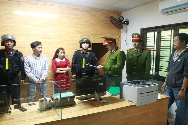 Huế: Đánh sập đường dây “tín dụng đen” liên tỉnh hàng chục tỷ đồng