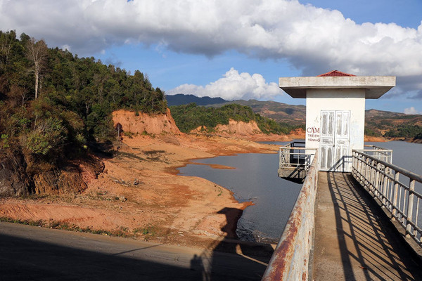 Điện Biên: Nhiều hồ chứa nước có nguy cơ cạn kiệt