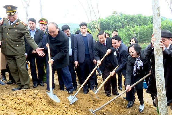 Thủ tướng phát động “Tết trồng cây đời đời nhớ ơn Bác Hồ” tại huyện Trấn Yên, Yên Bái