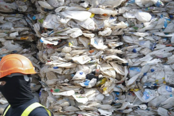 Vương quốc Anh: Cấm xuất khẩu rác thải nhựa được đưa vào dự thảo Luật Môi trường mới 