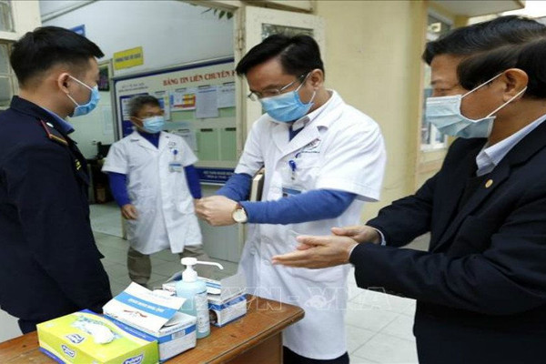 Bộ Y tế yêu cầu đảm bảo cung ứng đủ thuốc phòng, chống dịch bệnh nCoV