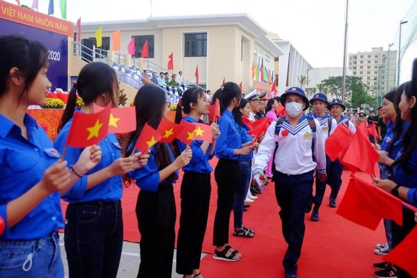 Miền Trung: Lễ giao quân diễn ra nhanh gọn phòng chống virus Corona 