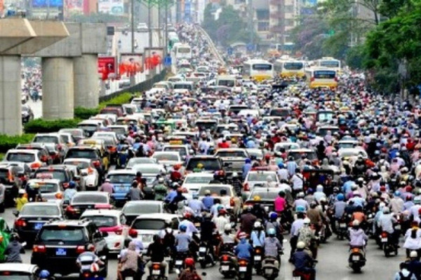 Hà Nội phát sinh 10 điểm ùn tắc giao thông mới
