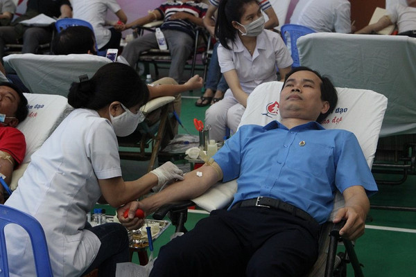 Đà Nẵng: 1000 công nhân viên chức lao động hiến máu tình nguyện trong mùa dịch Covid-19
