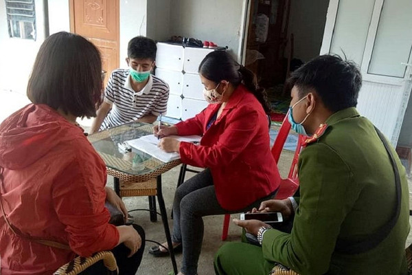 Mộc Châu - Sơn La: Cách ly tại nhà 7 người trong 1 gia đình tiếp xúc với 1 người làm việc tại Bệnh viện Hồng Ngọc