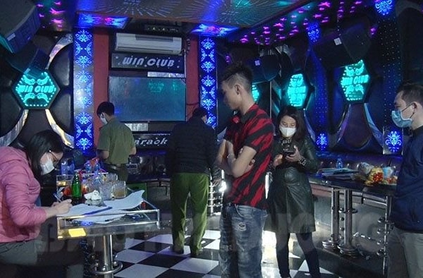 Tứ Kỳ (Hải Dương): Quán Karaoke bất chấp lệnh cấm
