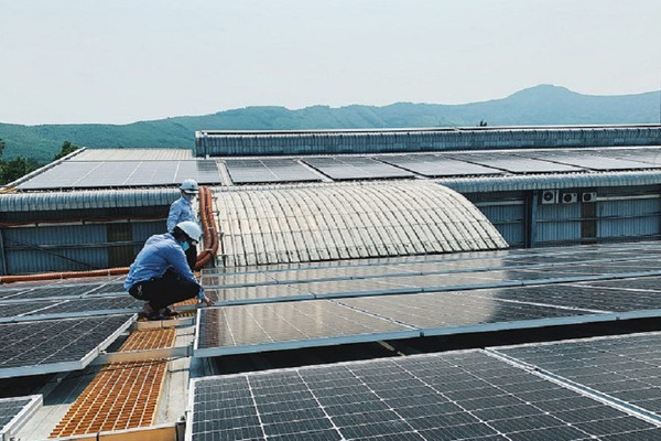 Huế: Lắp đặt điện mặt trời mái nhà với công suất gần 1.000 kWp