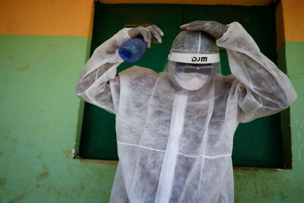 Liên Hiệp Quốc: Dự báo có thể ít nhất 300.000 người châu Phi sẽ chết trong đại dịch COVID-19