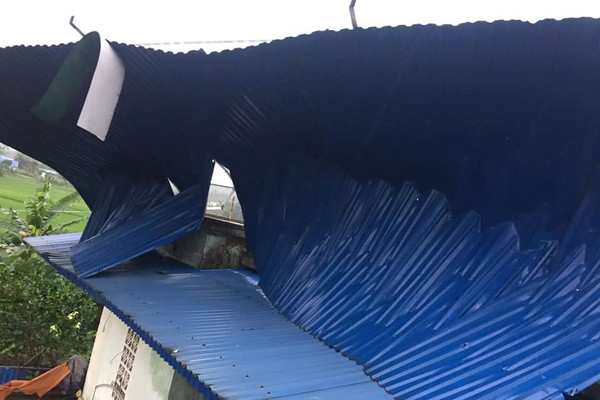 Thái Nguyên, Bắc Kạn: Mưa, lốc làm tốc mái gần một trăm ngôi nhà và gây ngập úng cục bộ