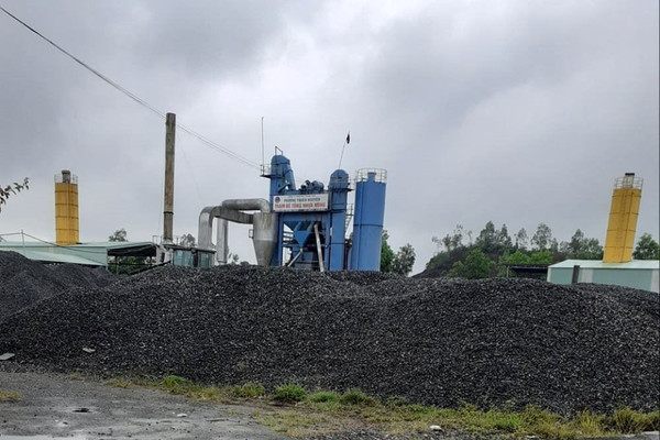 Đà Nẵng: Trạm sản xuất bê tông nhựa nóng gây ô nhiễm “chây ì” di dời