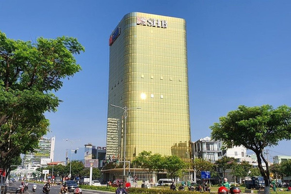 Hai cao ốc tại Đà Nẵng gây “nhức mắt” làm sai phương án kiến trúc