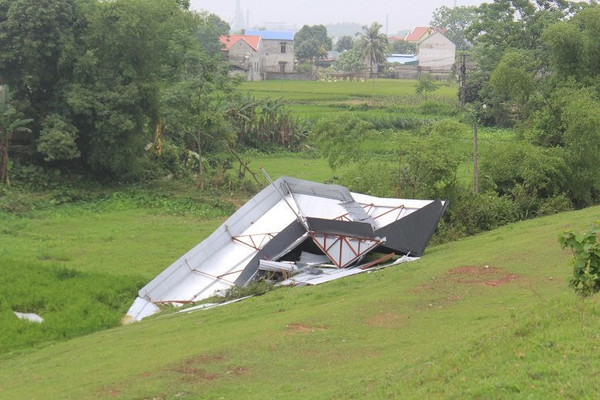 Thái Nguyên: Mưa, lốc khiến 6 người bị thương, thiệt hại ước tính gần 22 tỷ đồng