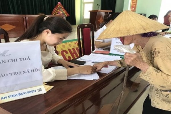  Tuyệt đối không được vận động người dân từ chối nhận hỗ trợ do COVID-19
