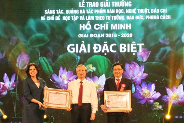 228 tác phẩm về Học tập Bác được tôn vinh, trao thưởng