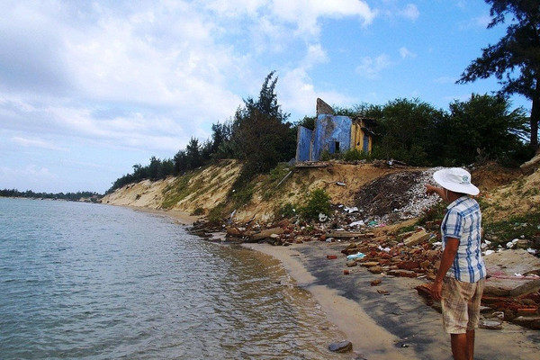 Quảng Nam: 40 tỷ đồng chống xói lở khẩn cấp và bảo vệ bờ biển xã đảo Tam Hải