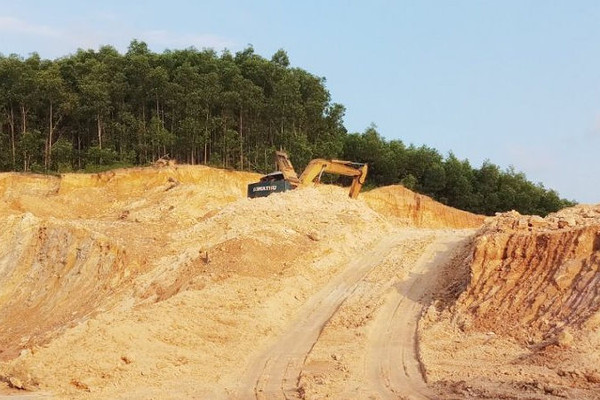 Thừa Thiên Huế nâng công suất các mỏ đất để phục vụ dự án
