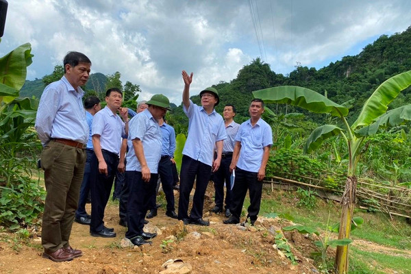 Thứ trưởng Lê Công Thành kiểm tra công tác phòng chống thiên tai tại Sơn La