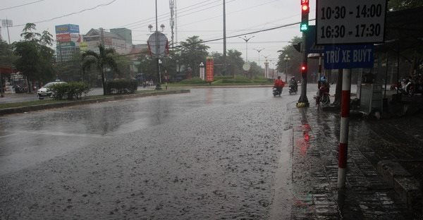 Ninh Thuận: Liên tiếp xuất hiện mưa dông