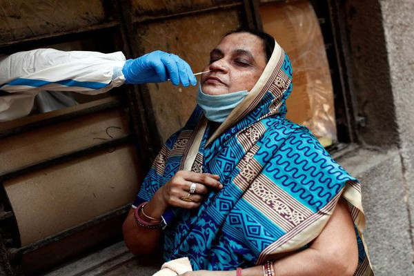 Cập nhật dịch COVID-19 sáng 23/6: Số ca nhiễm toàn cầu tăng vọt hơn 9 triệu người, dịch bệnh bùng phát ở Brazil, Ấn Độ