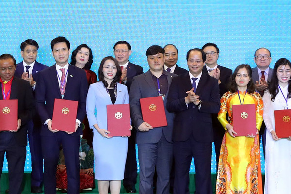 Tập đoàn FLC ký ghi nhớ đầu tư ba dự án trọng điểm tại Hà Nội 