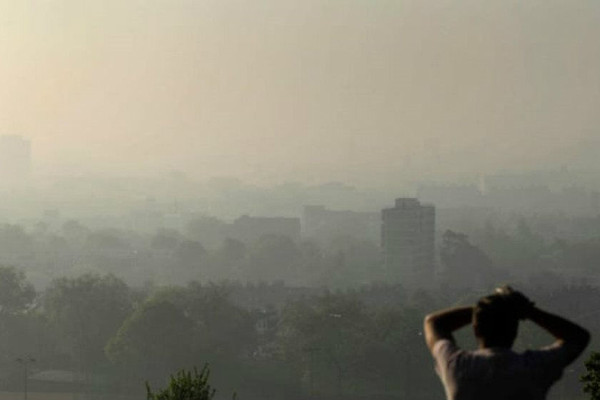 Sóng nhiệt tháng 6 mang khói bụi đến nước Anh