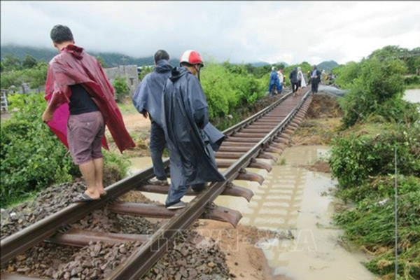 Đường sắt triển khai các giải pháp ứng phó mùa mưa bão 2020