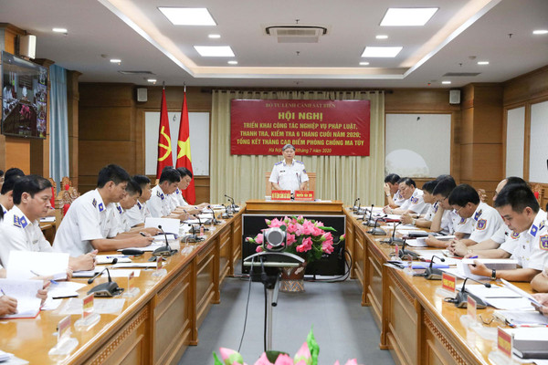 Cảnh sát biển Việt Nam tăng cường phát hiện, xử lý vi phạm, tội phạm trên biển