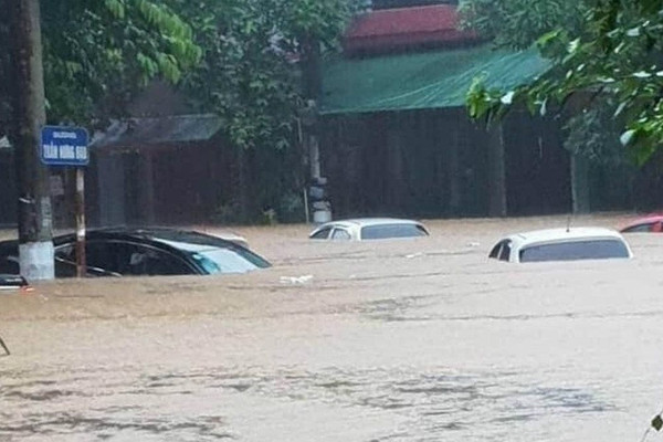 Chuyên gia khí tượng nói gì về đợt mưa lớn kỷ lục ở Hà Giang?