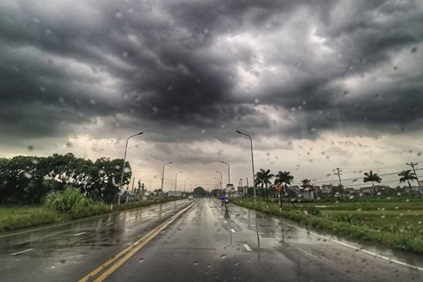 Dự báo thời tiết ngày 31/7: Tây Nguyên, Nam Bộ và Nam Trung Bộ có mưa lớn diện rộng